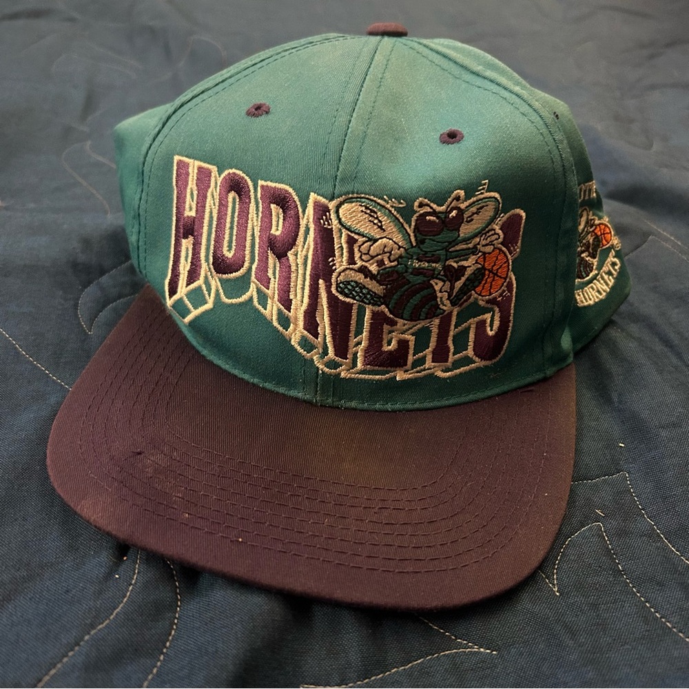 Charlotte Hornets Vintage SnapBack